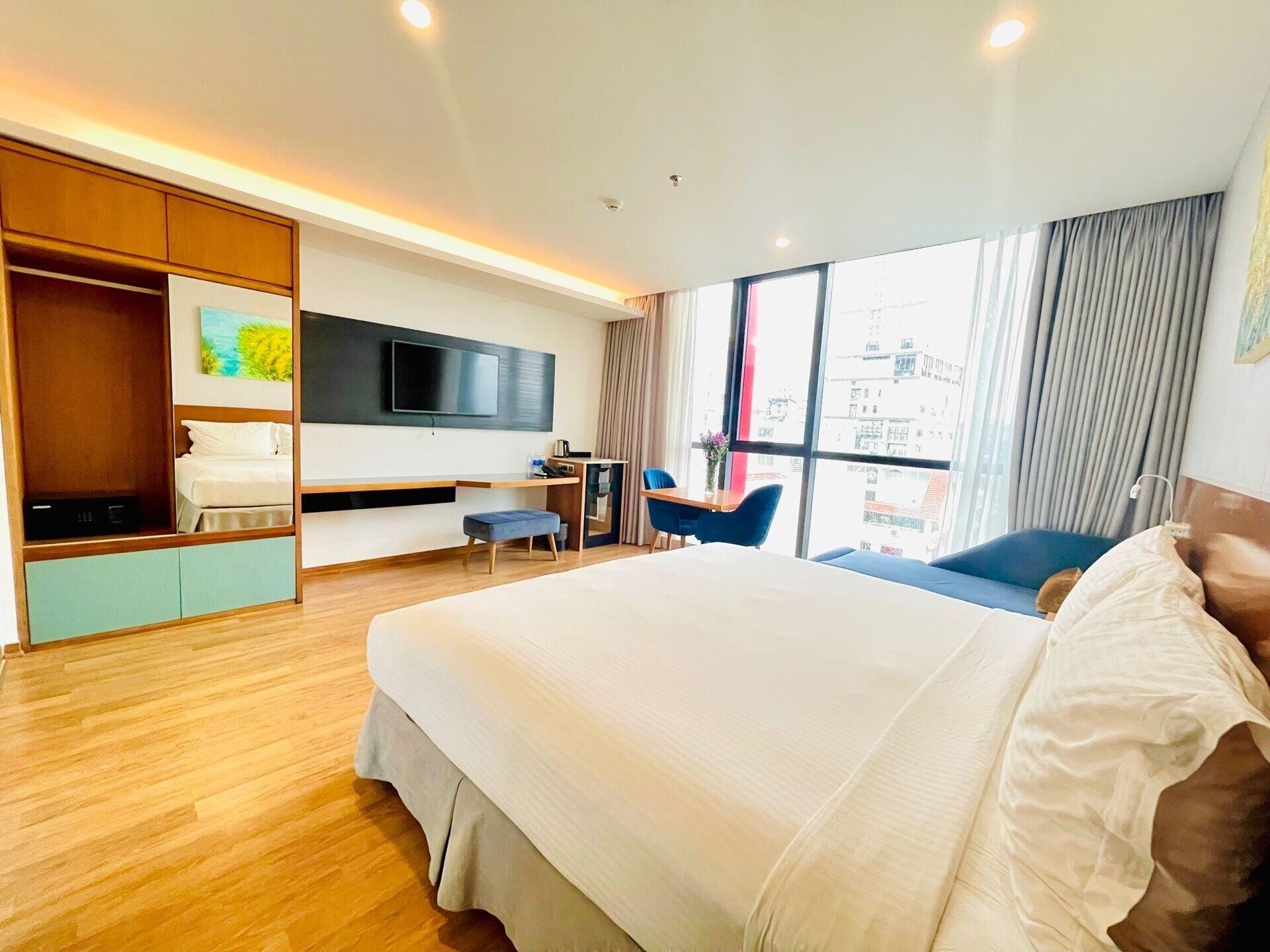 Nam Hotel & Residences Da Nang Esterno foto